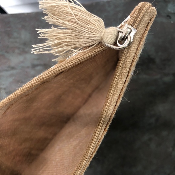 Brand new NWT ivory corded summer tote & burlap pouch - Picture 6 of 7